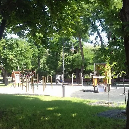 Sunny Eva Apartment *